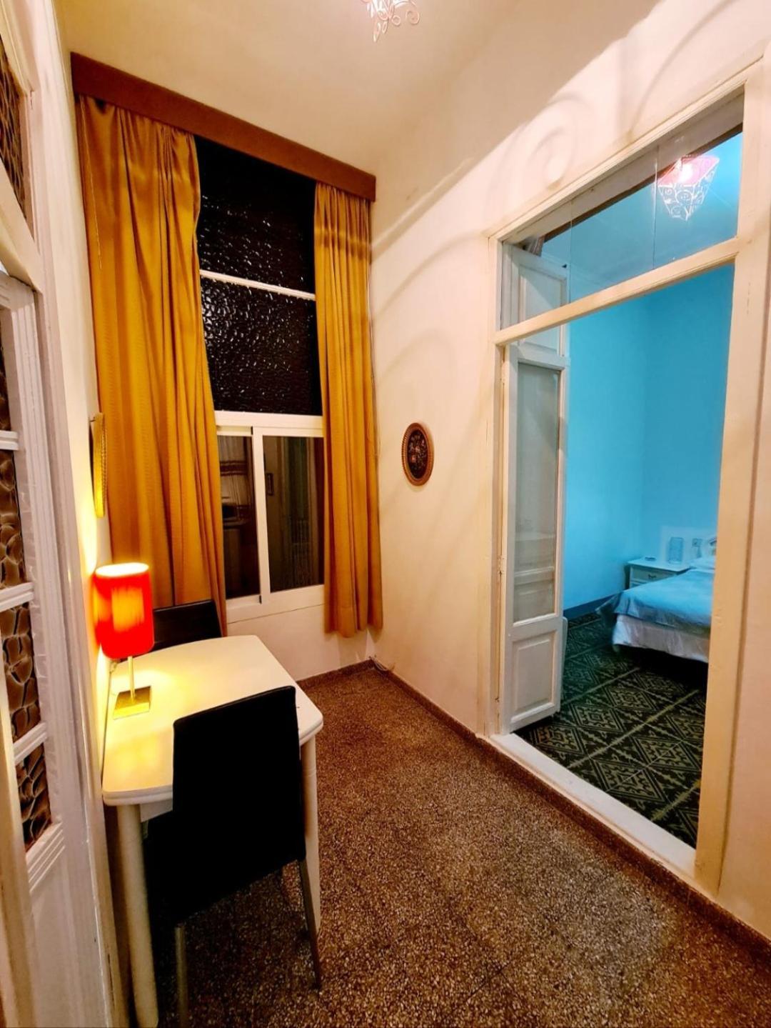 Aparthotel La Traviata - Buñol Chambre photo